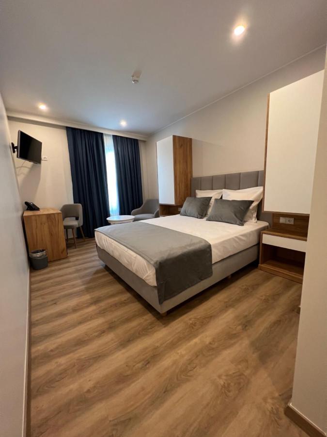 Hotel Le Postillon Ехтернах Екстер'єр фото